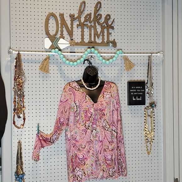 Beautiful Multicolor Pink Paisley Floral Print Blouse MATERNITY Announcements XL - Picture 6 of 7